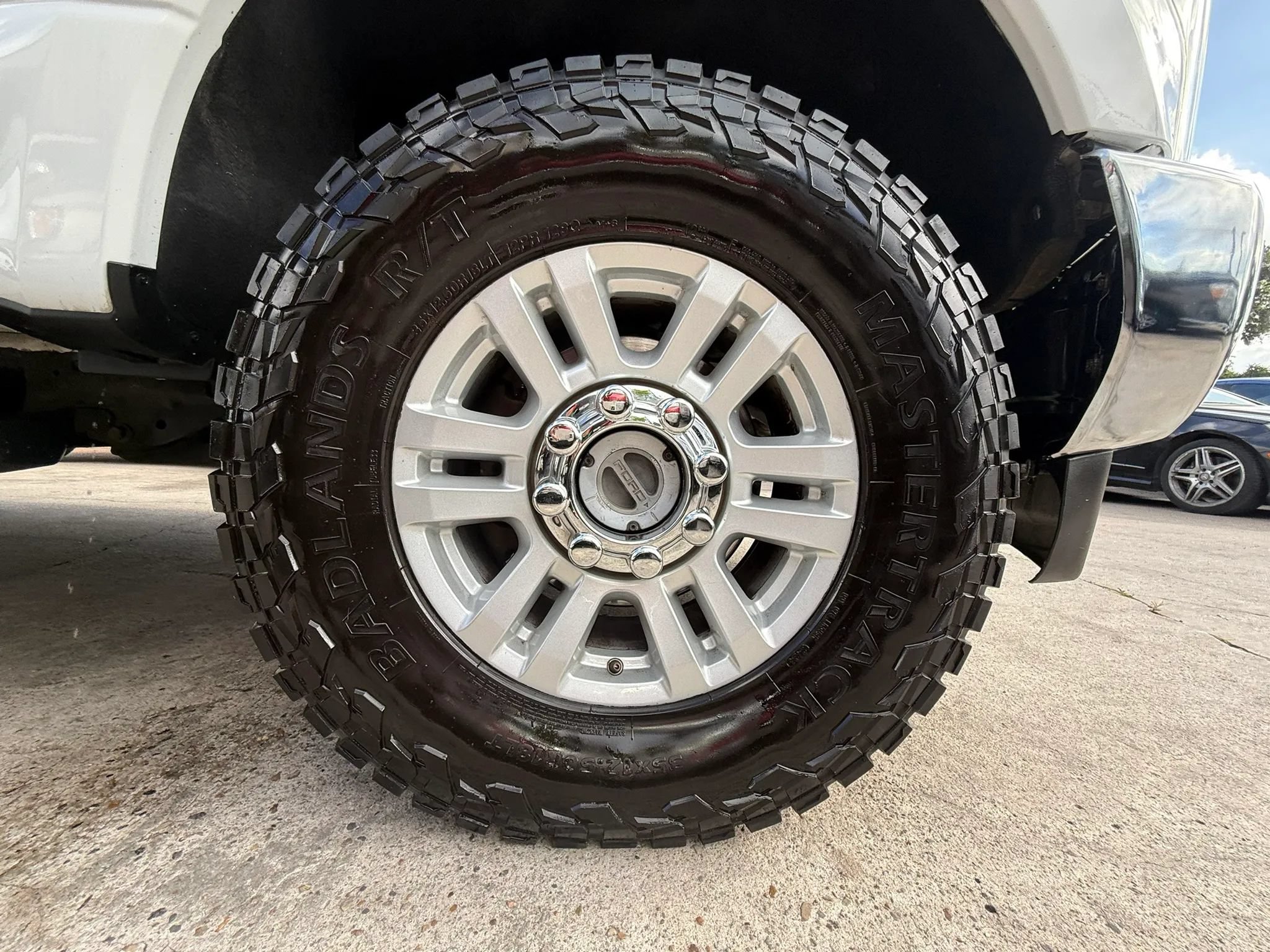 Used 2019 Ford F350 XLT AWD/4WD image 23