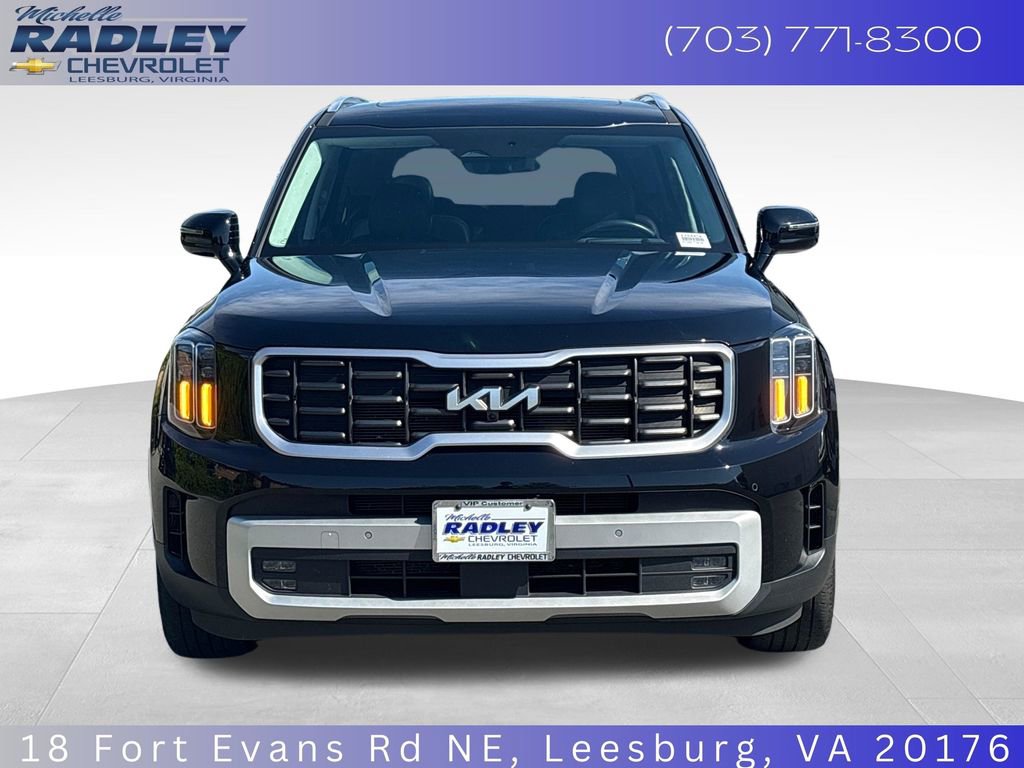 Used 2024 Kia Telluride SX Prestige w/ Towing Package image 9