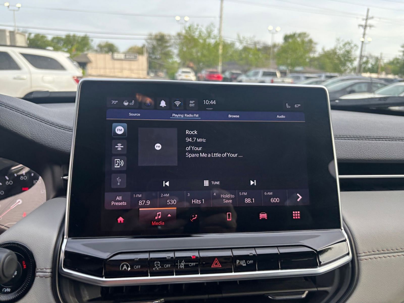 Used 2025 Jeep Compass Limited image 20