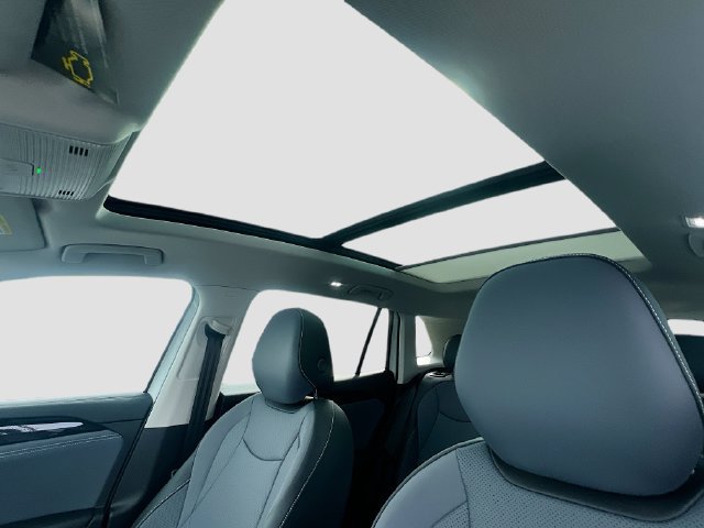 New 2026 Volkswagen Tiguan SE AWD/4WD image 20