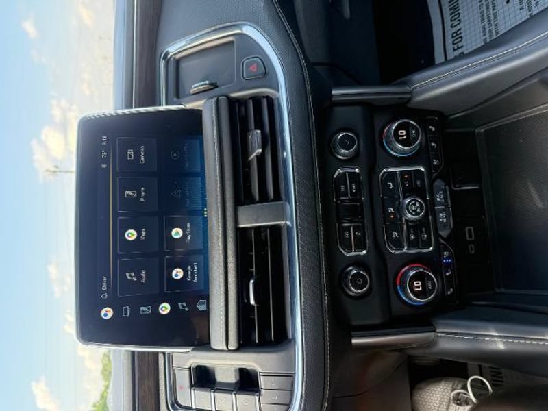 Used 2022 Chevrolet Tahoe Premier AWD/4WD image 46