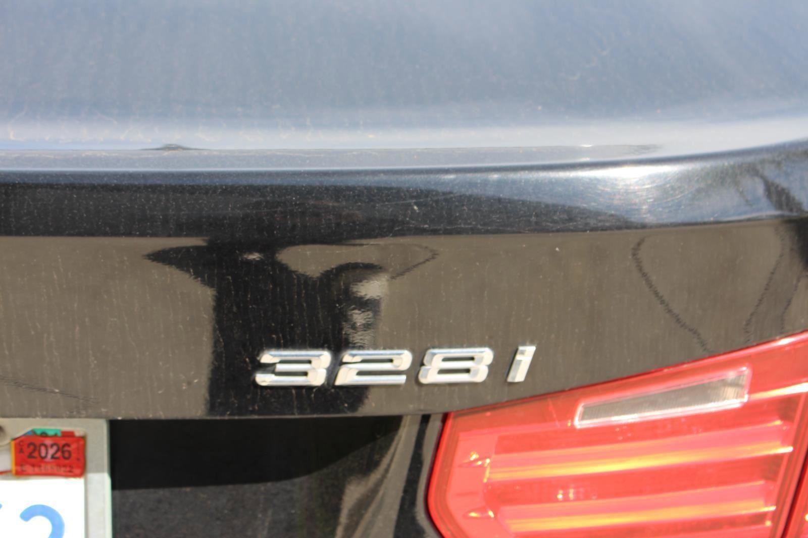 Used 2015 BMW 328i Sedan image 11