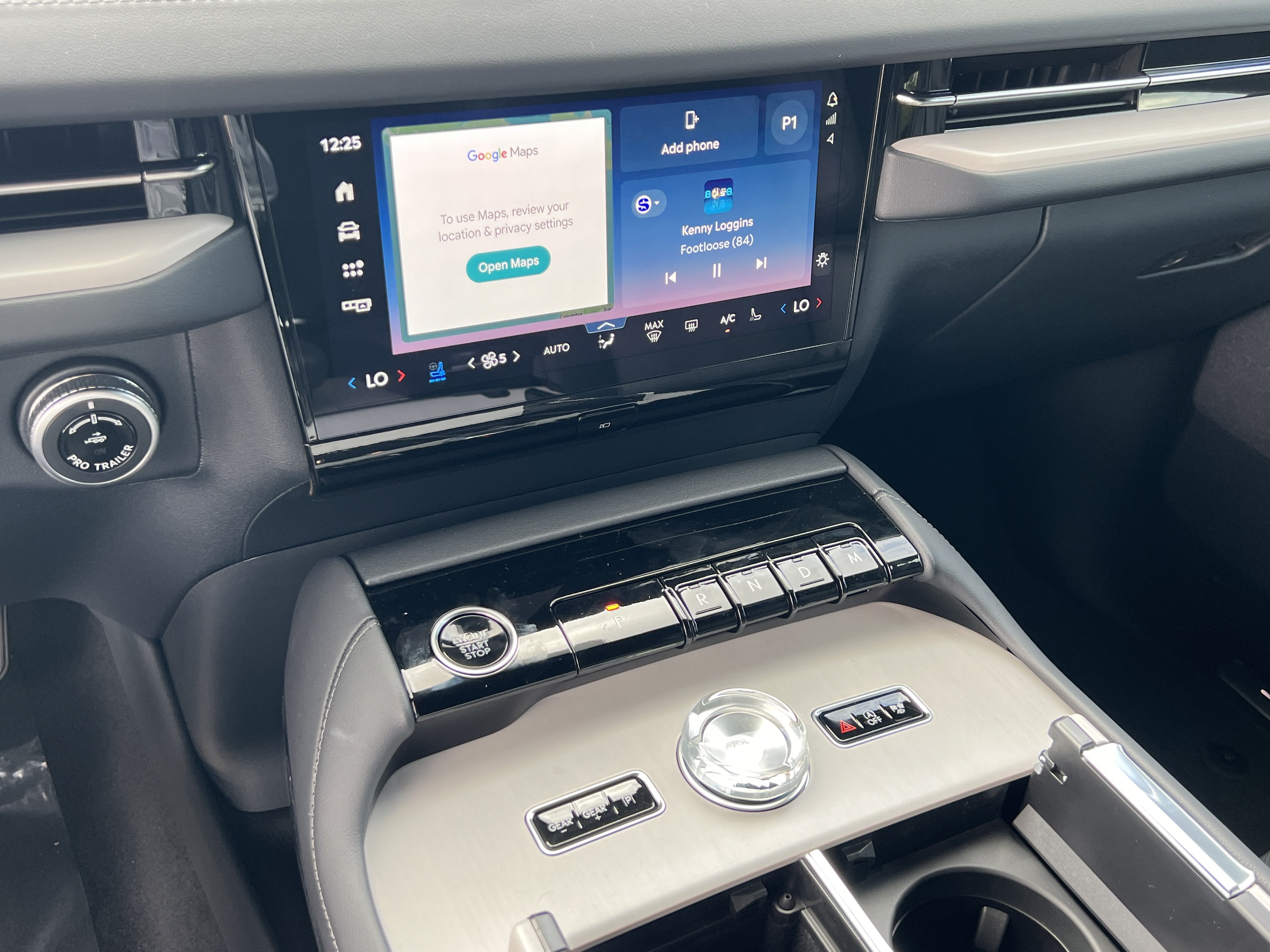New 2027 Lincoln Navigator Reserve w/ Jet Appearance Package AWD/4WD image 17