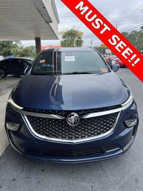 Used 2022 Buick Enclave Avenir w/ Avenir Technology Package image 4