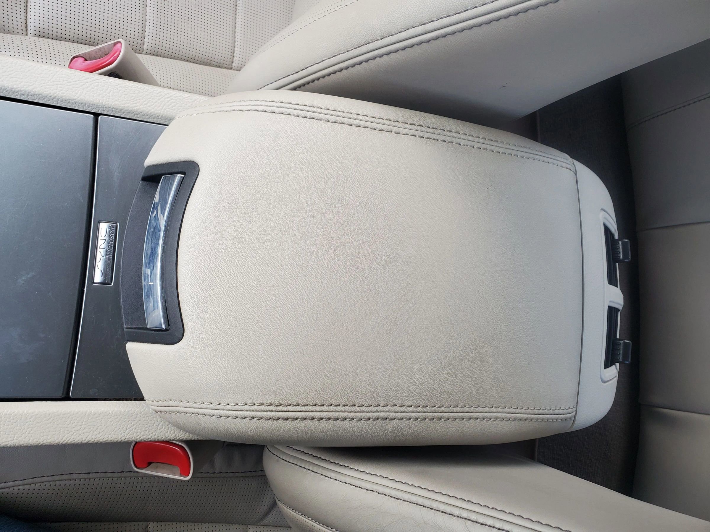 Used 2011 Ford Taurus Limited w/ 303A Rapid Spec Order Code image 38