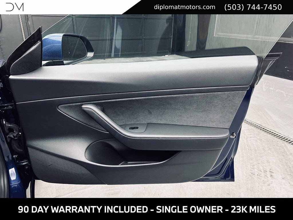Used 2021 Tesla Model 3 Standard Range Plus RWD image 27