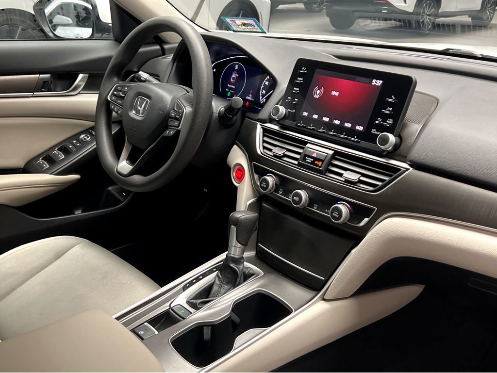 Used 2019 Honda Accord LX image 27