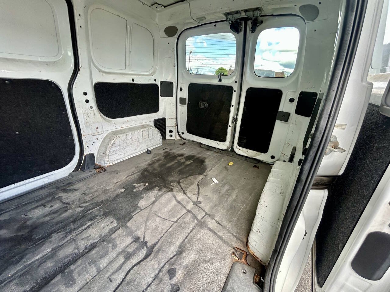 Used 2014 Nissan NV200 S w/ Back Door Glass Package FWD image 16