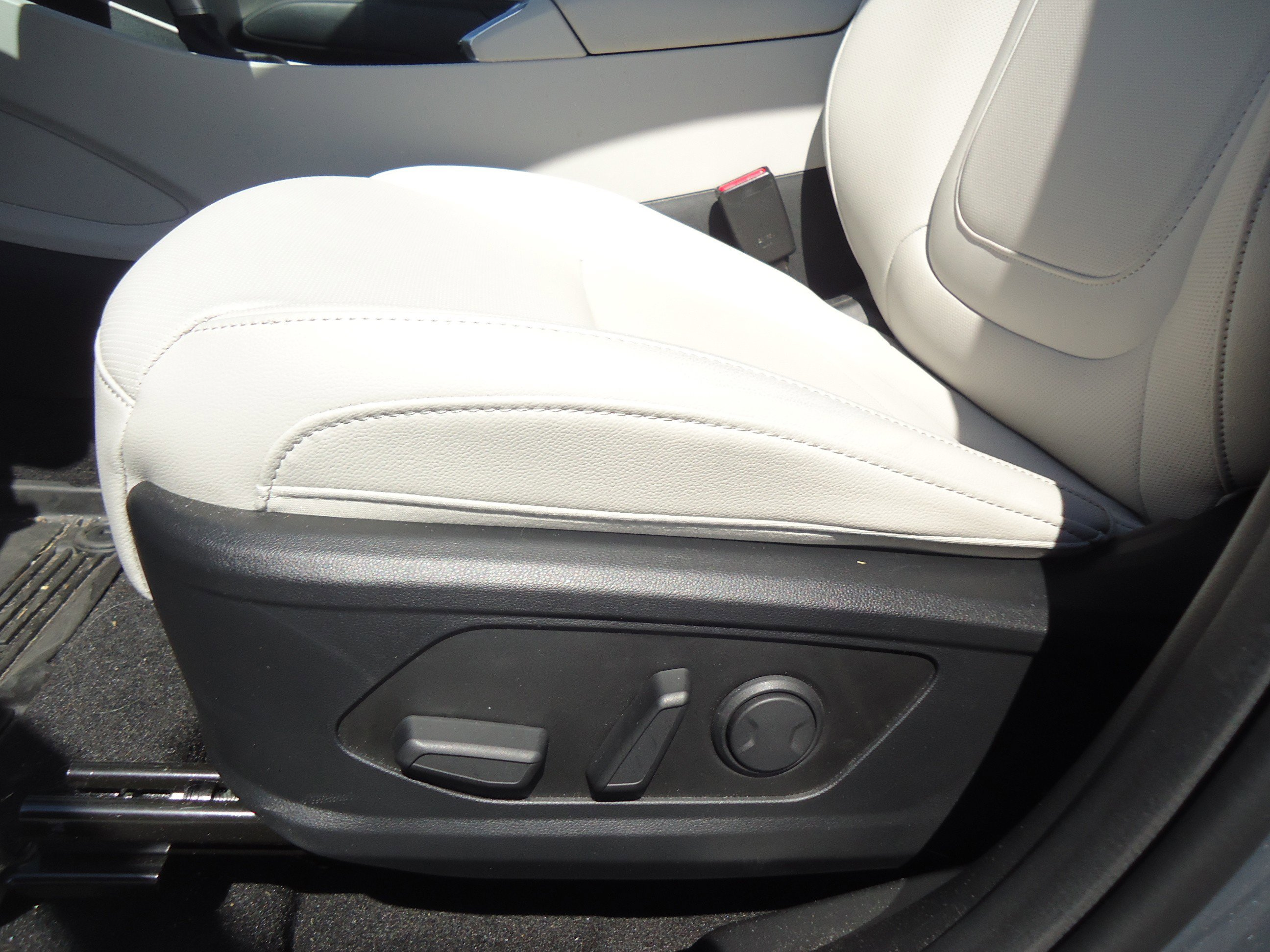 Used 2025 Hyundai Tucson SEL AWD/4WD image 23