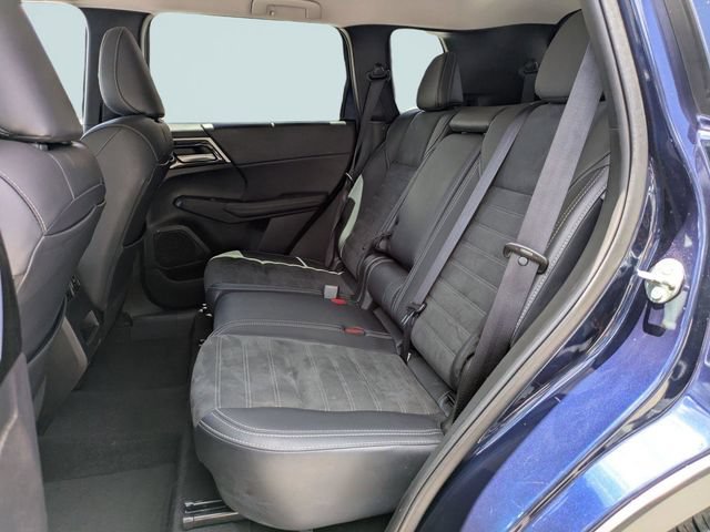 Used 2024 Mitsubishi Outlander SE FWD image 15