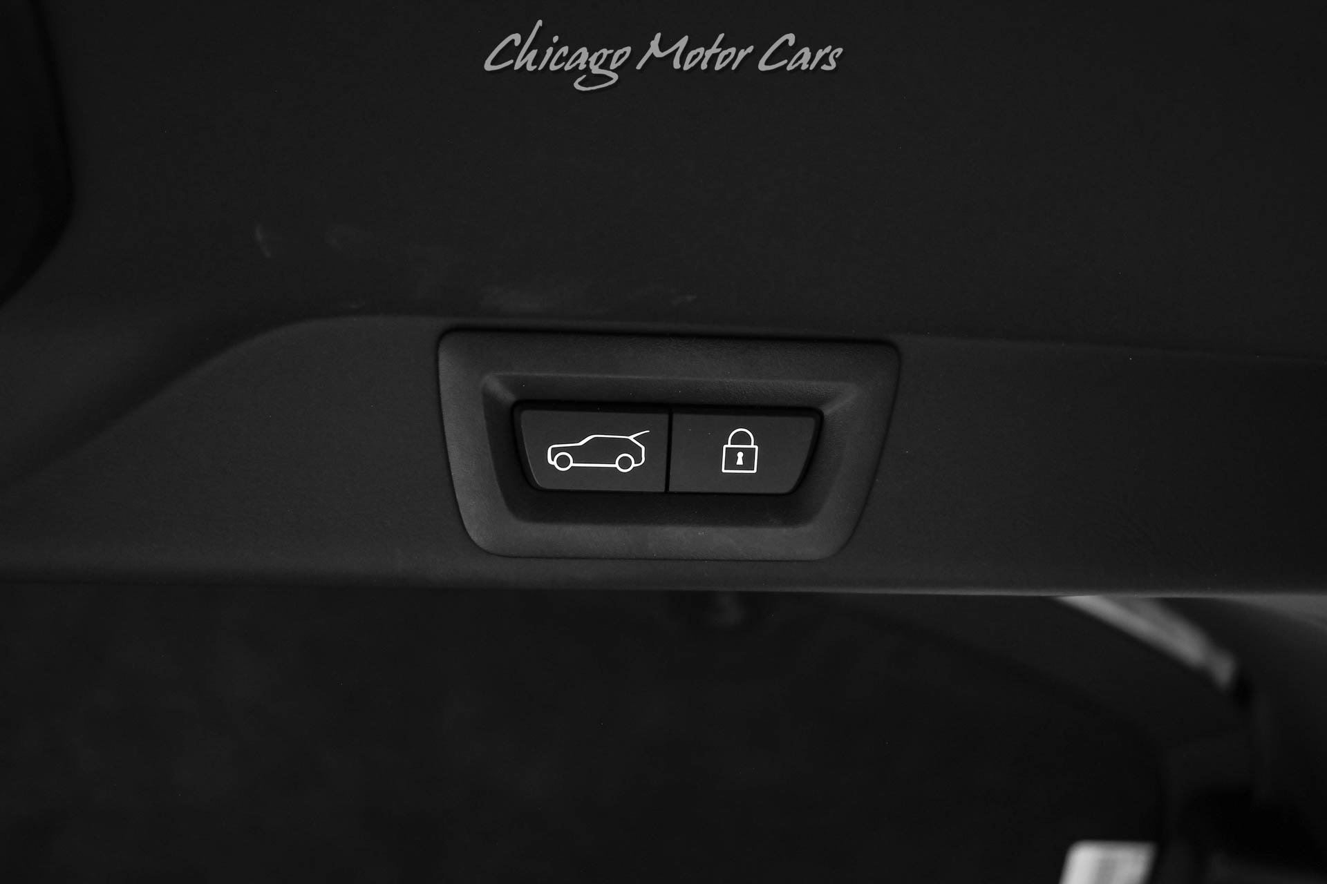 Used 2023 Rolls-Royce Cullinan w/ Cullinan Package image 63