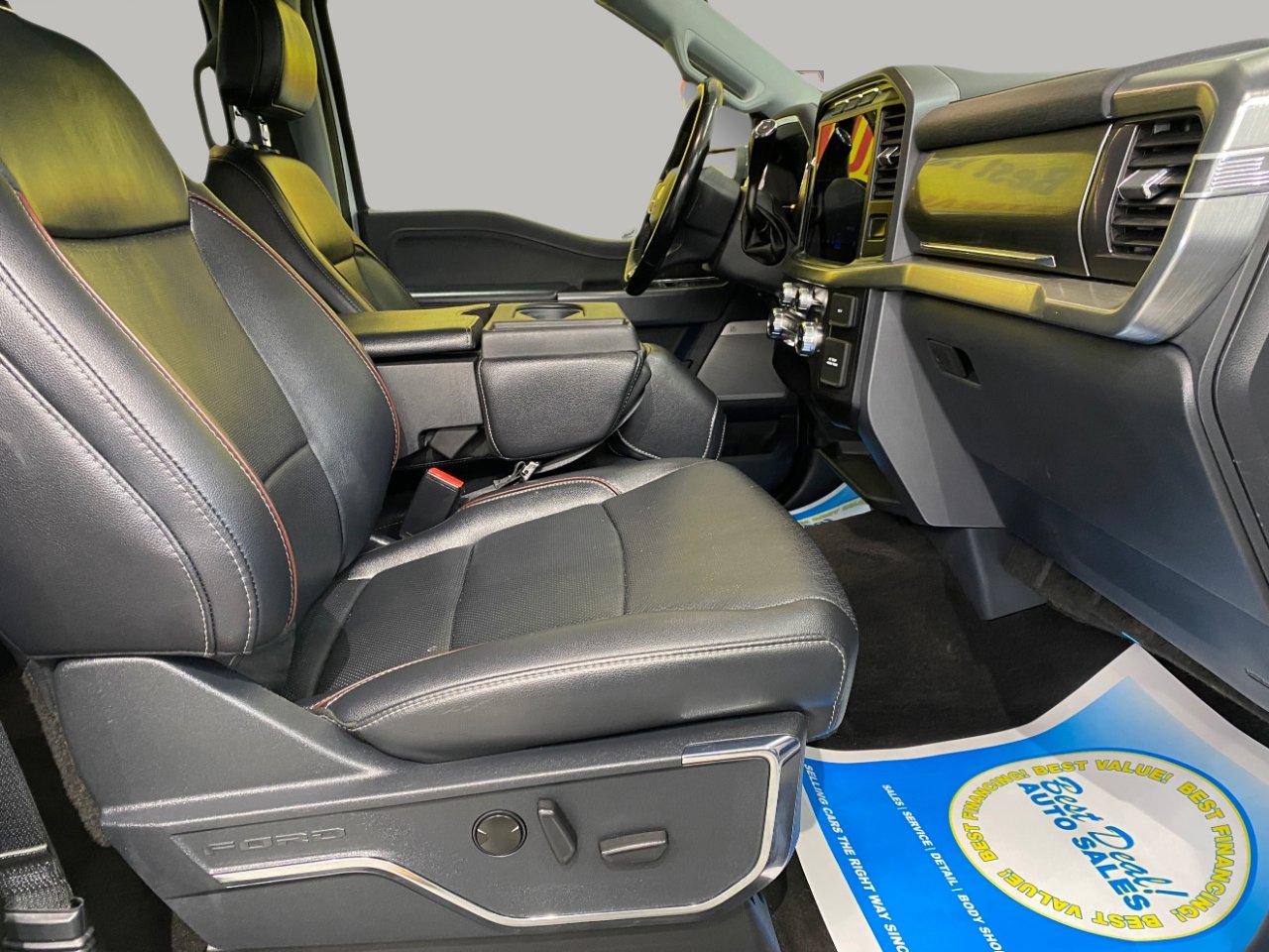 Used 2022 Ford F150 Lariat image 21