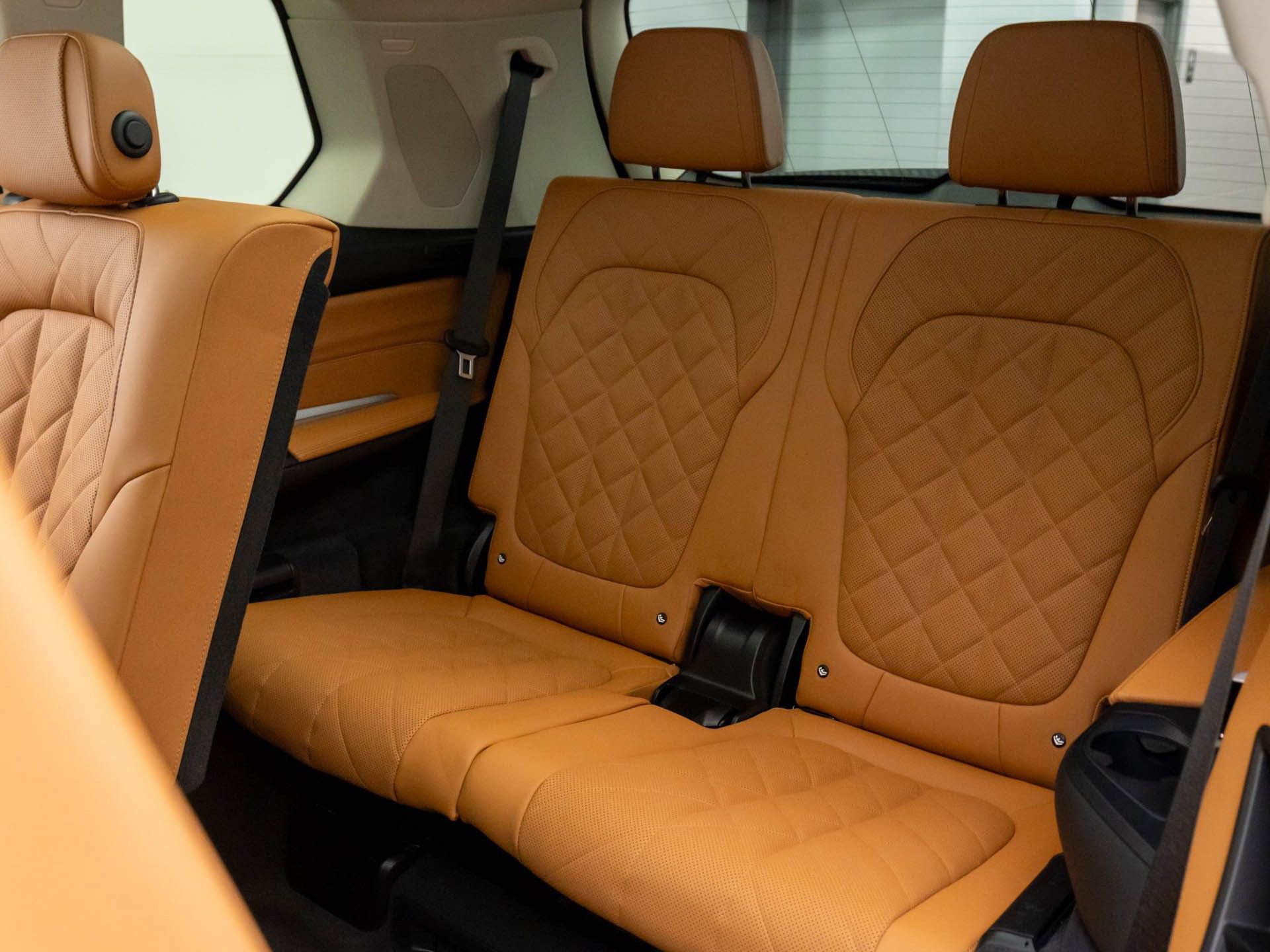 Certified 2023 BMW X7 xDrive40i w/ Premium Package image 19