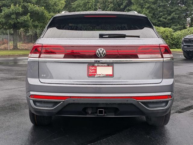 Used 2024 Volkswagen Atlas Cross Sport SE FWD image 9