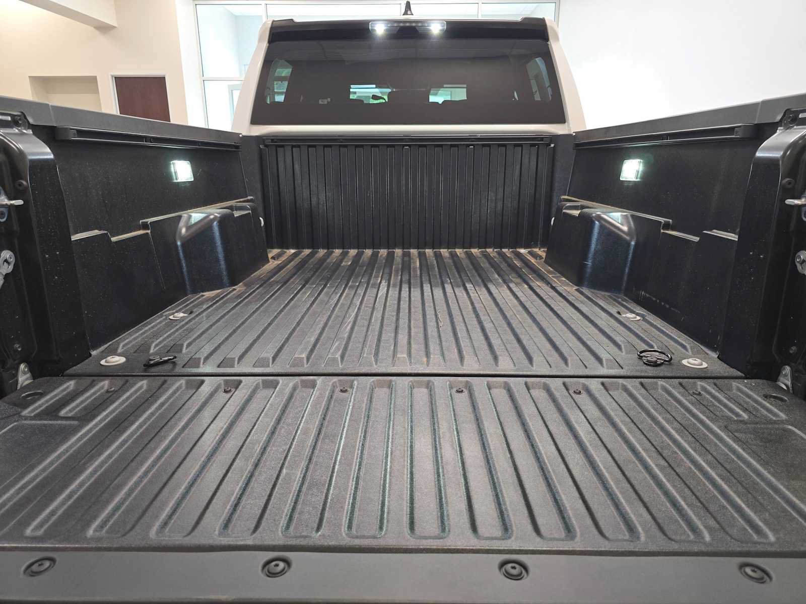 Certified 2025 Toyota Tacoma SR RWD image 30