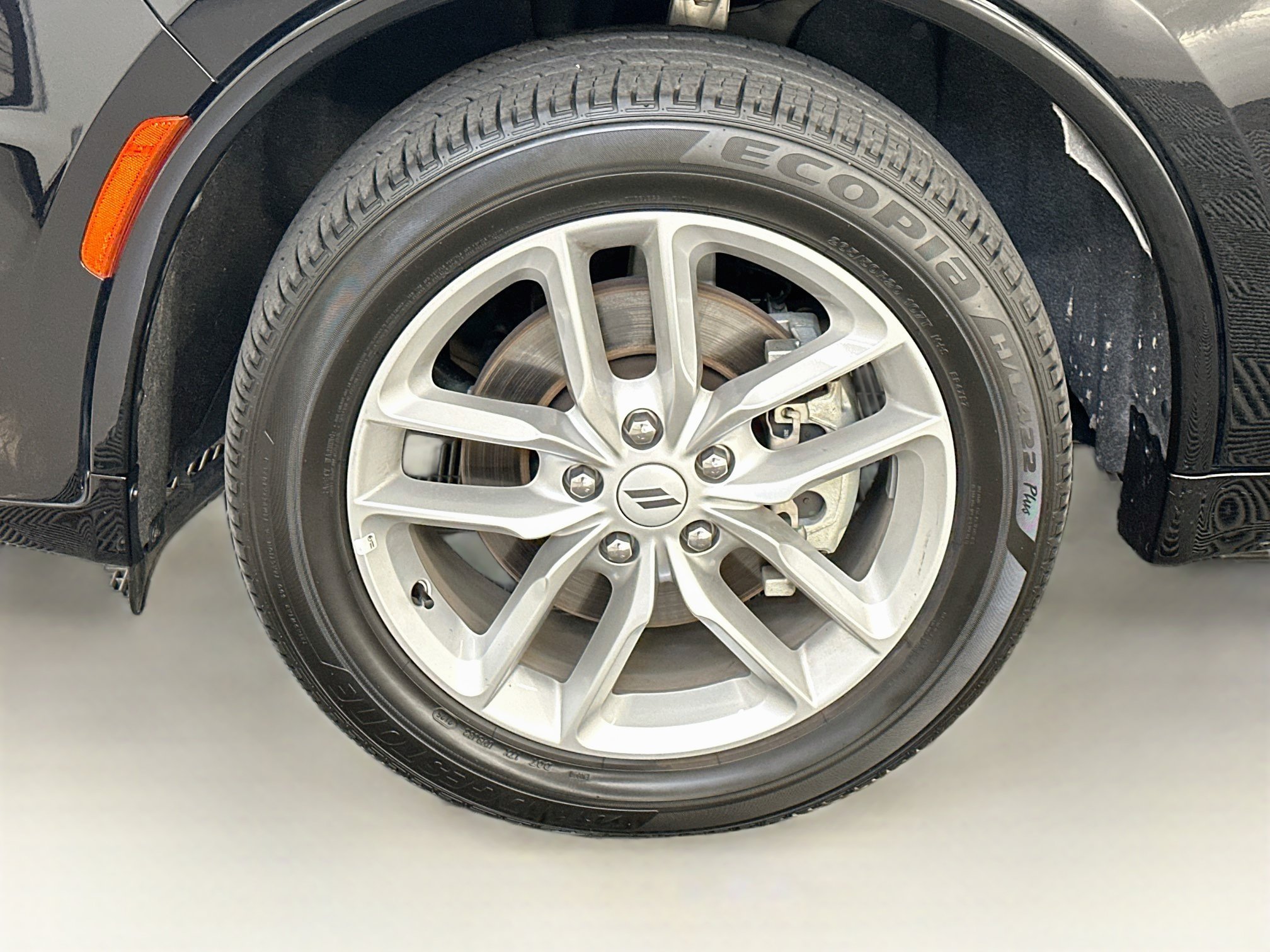 Used 2025 Dodge Durango GT AWD/4WD image 36