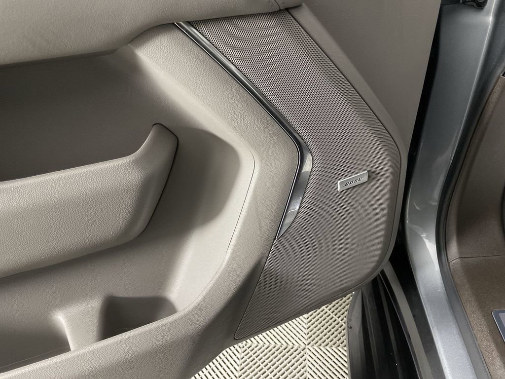 Used 2025 GMC Yukon XL Elevation image 23