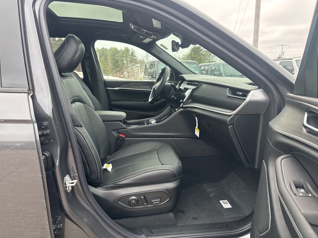 New 2026 Jeep Grand Cherokee Limited image 29