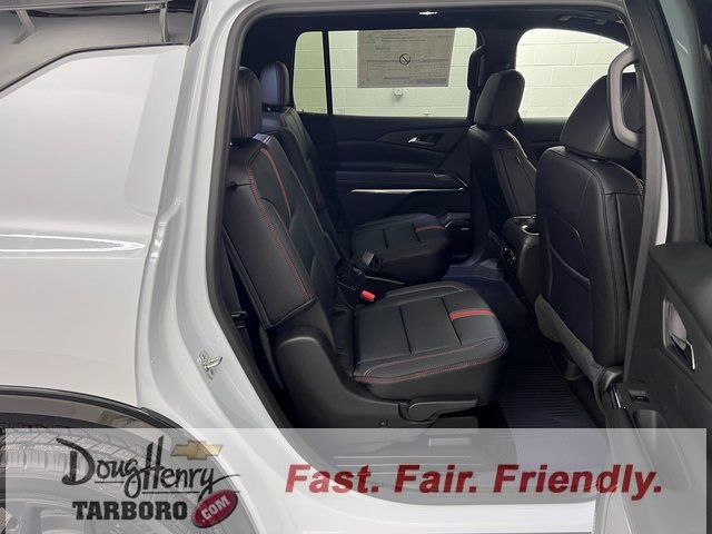 New 2026 Chevrolet Traverse RS w/ LPO, Floor Liner Package image 44