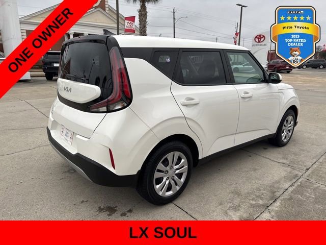 Used 2025 Kia Soul LX image 5