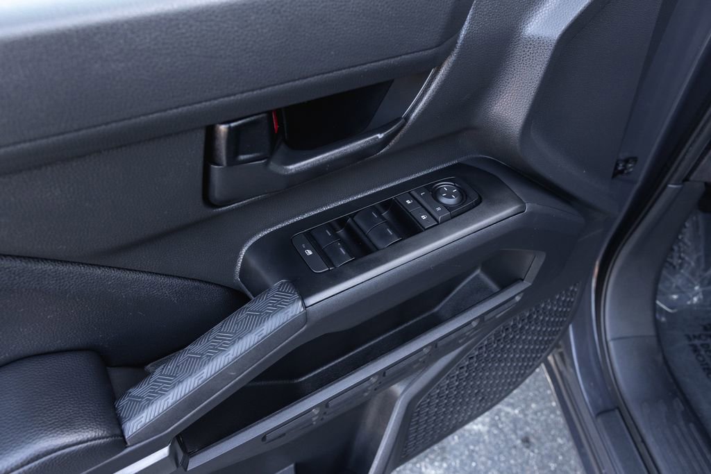 Certified 2025 Toyota Tacoma SR5 image 9