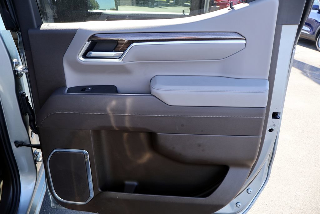 Used 2026 Chevrolet Silverado 1500 LT RWD image 23