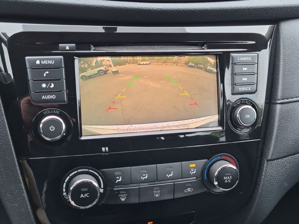 Used 2018 Nissan Rogue S AWD/4WD image 18