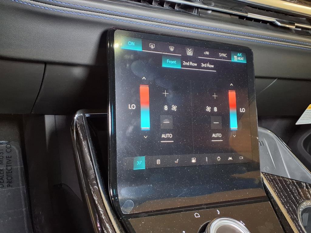 Used 2025 Cadillac Escalade IQ Luxury 1 image 18