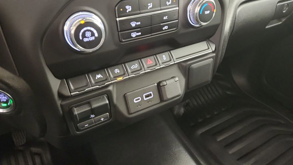 Used 2023 GMC Sierra 1500 Pro w/ Convenience Package image 18