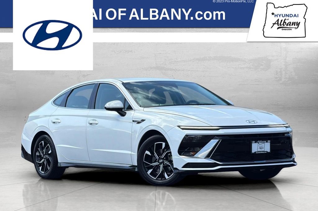 Used 2024 Hyundai Sonata SEL image 1