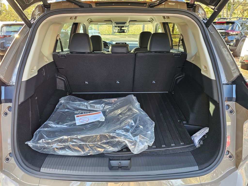 New 2026 Nissan Rogue SV w/ Rock Creek Premium Package image 20