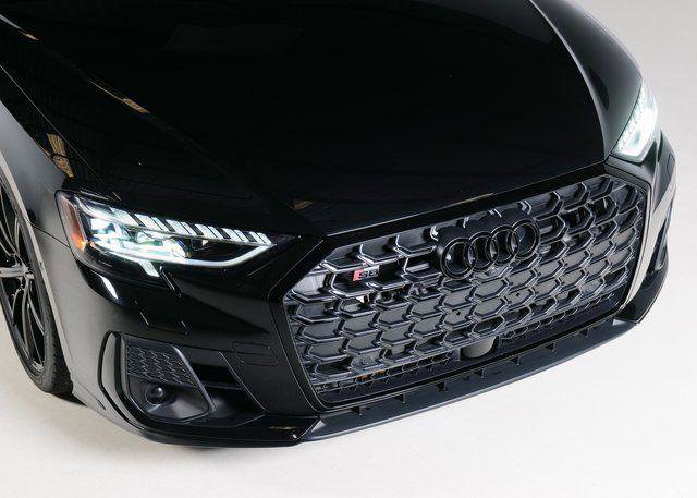 Certified 2022 Audi S8 image 29