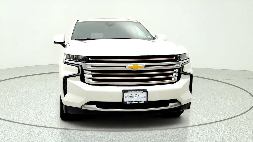 Used 2023 Chevrolet Tahoe High Country AWD/4WD image 2