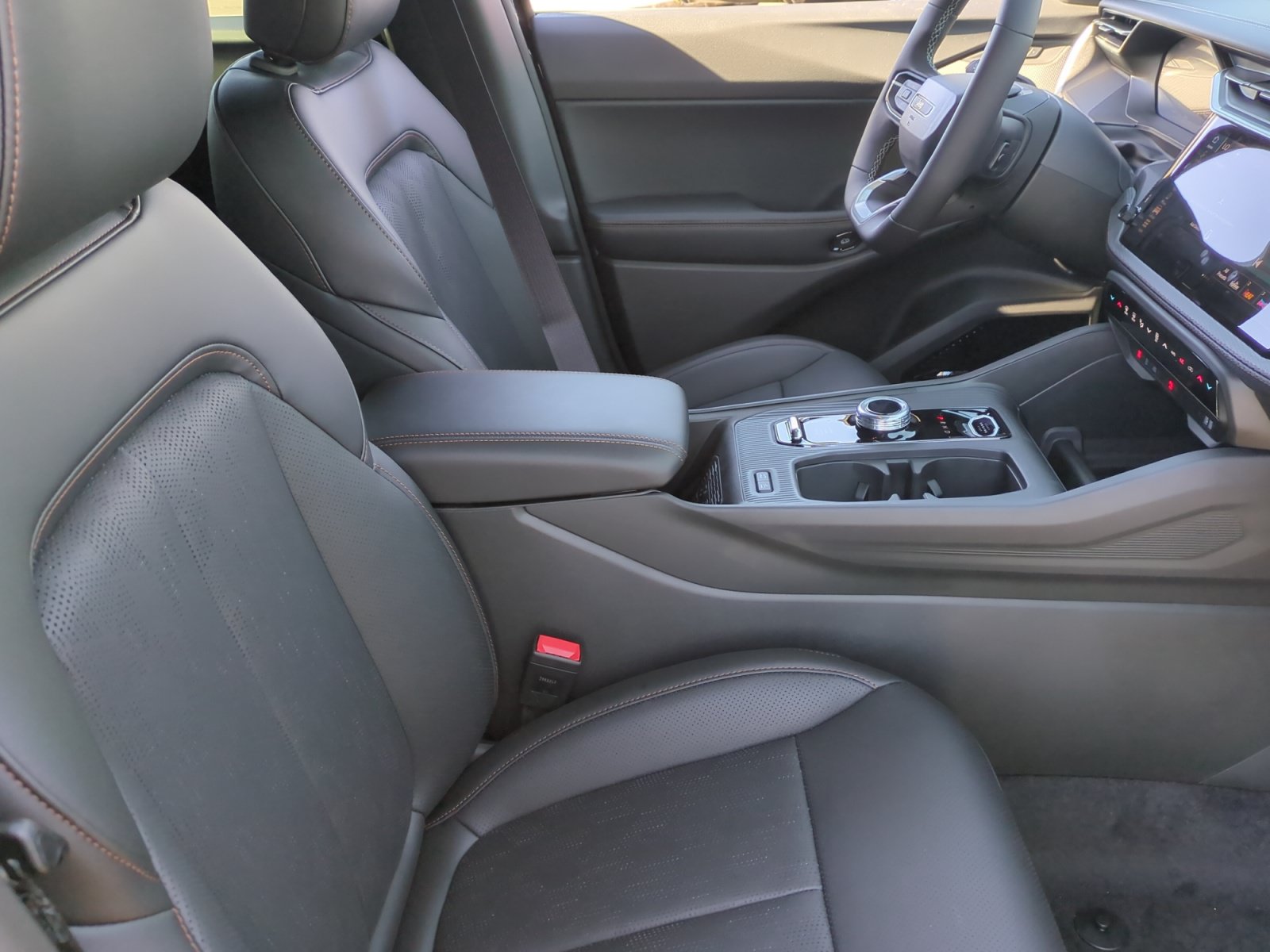 New 2026 Jeep Cherokee Overland AWD/4WD image 19