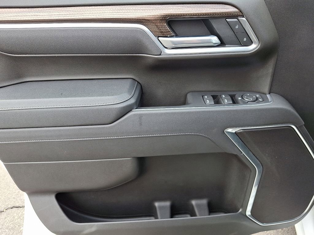 Certified 2026 Chevrolet Silverado 1500 RST image 13