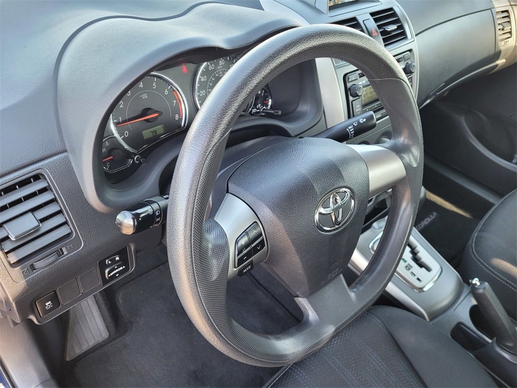 Used 2012 Toyota Corolla S image 26