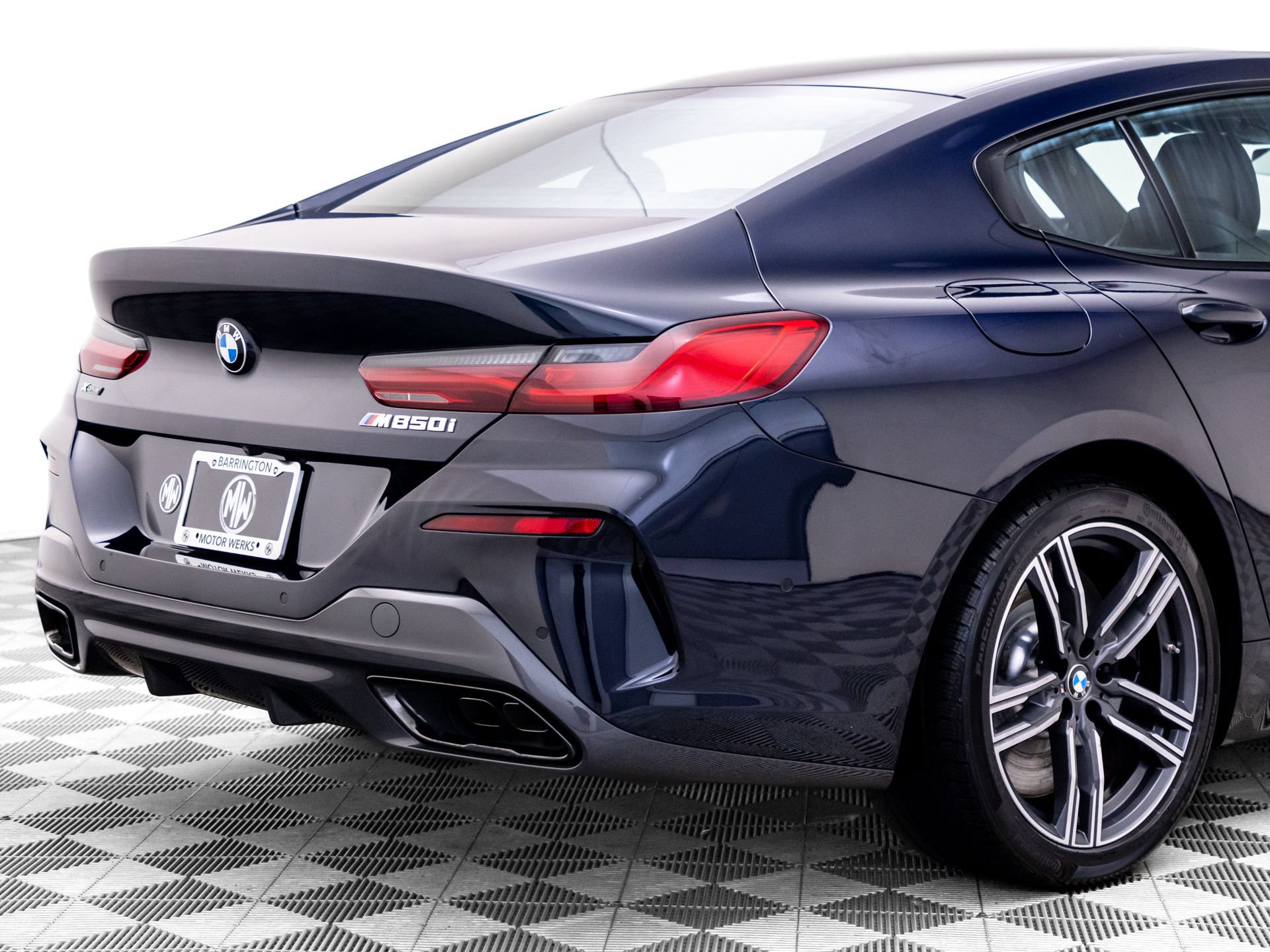 Certified 2025 BMW M850i xDrive w/ M Sport Professional Package AWD/4WD image 38