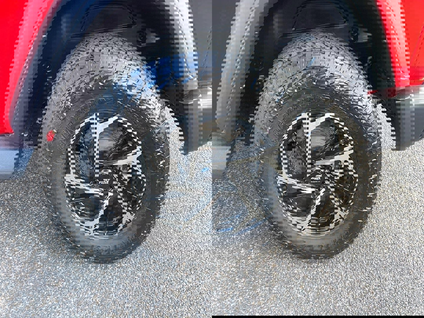 Used 2024 Jeep Wrangler Sport S image 9