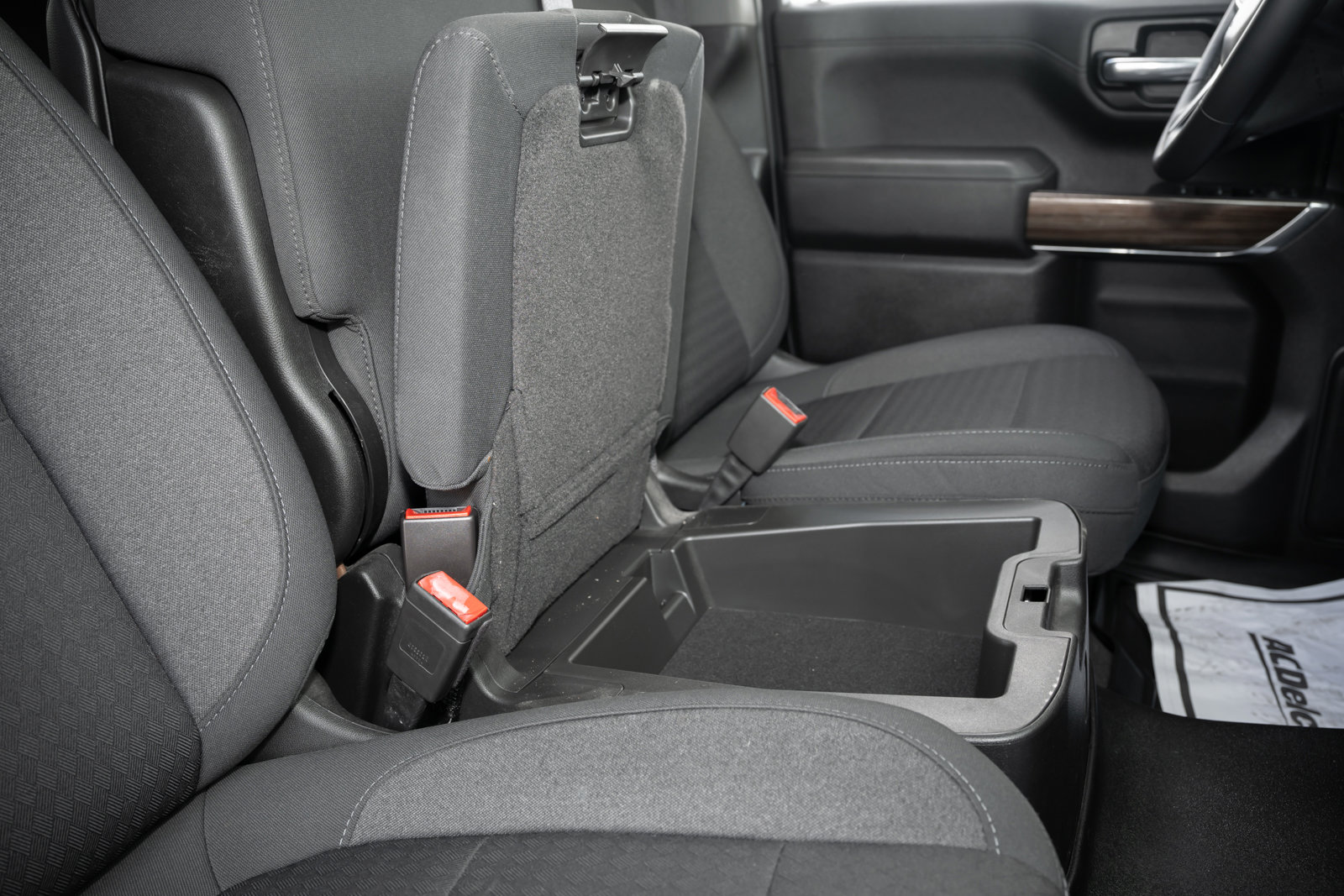 Used 2021 Chevrolet Silverado 1500 LT image 41