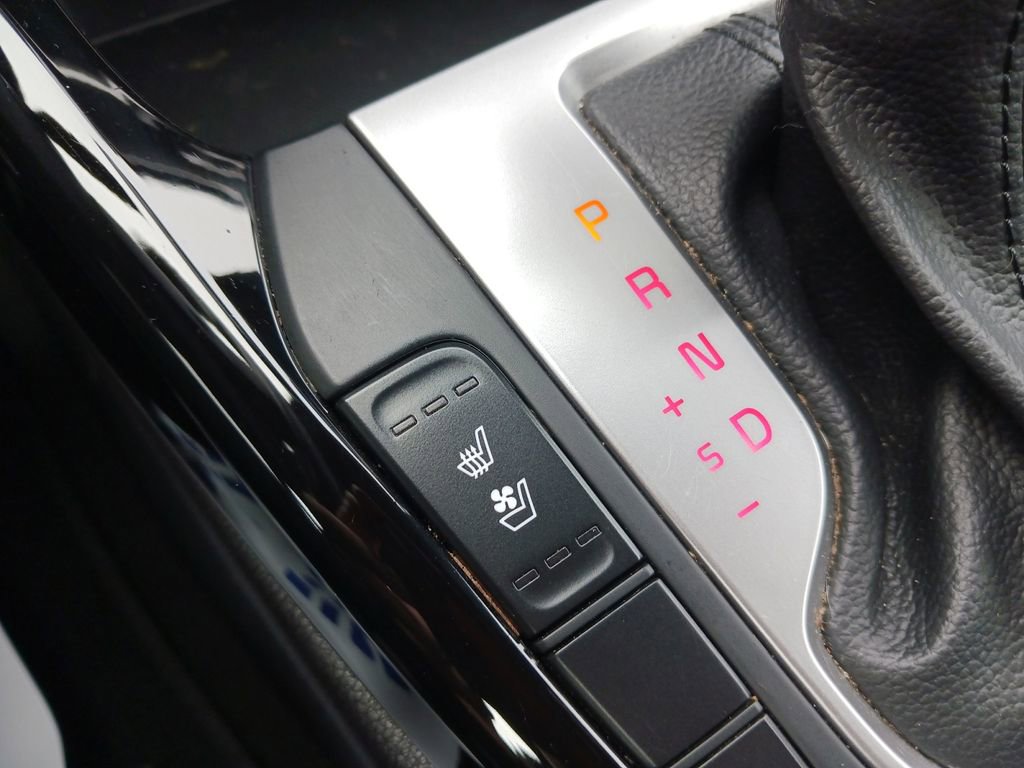 Used 2023 Kia Forte GT-Line w/ GT-Line Premium Package image 25