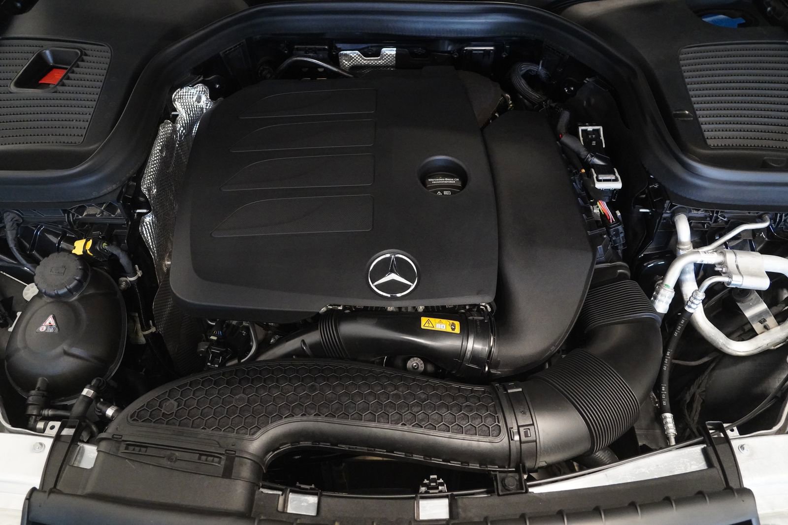 Certified 2022 Mercedes-Benz GLC 300 4MATIC image 28