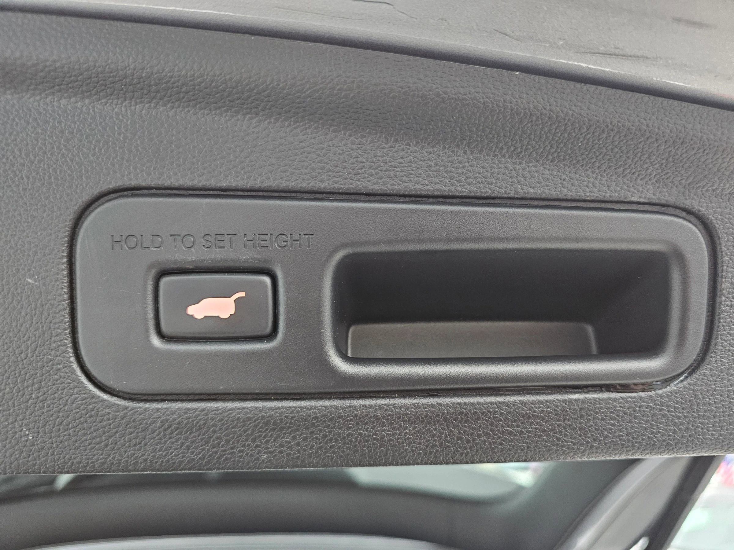 Used 2022 Acura MDX SH-AWD w/ Technology Package image 35