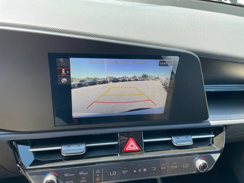 New 2026 Kia Niro LX FWD image 13