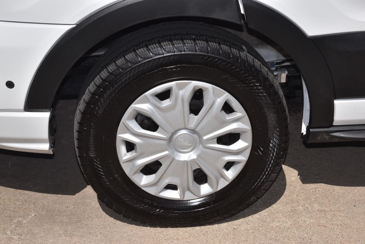 Certified 2025 Ford Transit 350 XLT RWD image 36