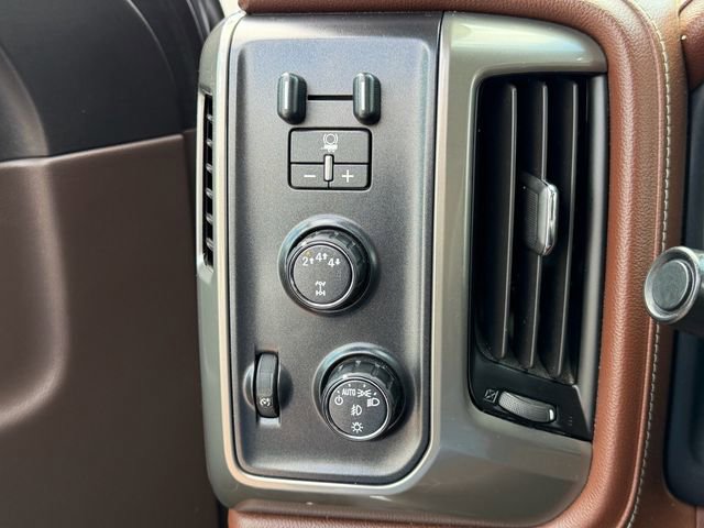 Used 2019 Chevrolet Silverado 2500 High Country w/ Duramax Plus Package AWD/4WD image 27