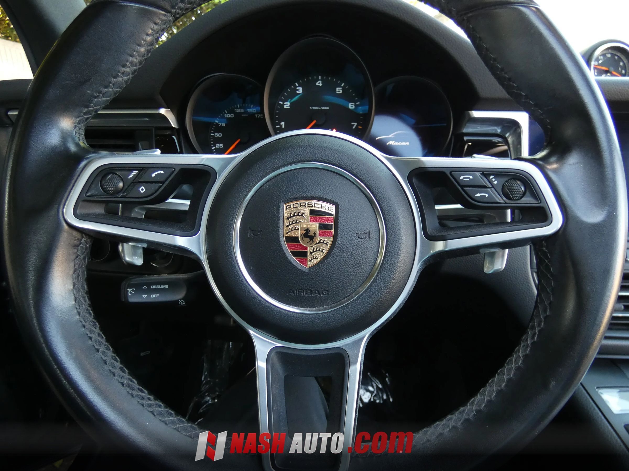 Used 2020 Porsche Macan AWD/4WD image 62