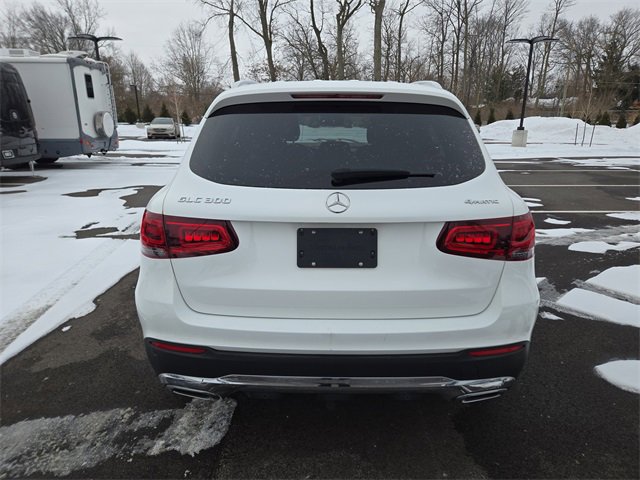 Used 2022 Mercedes-Benz GLC 300 4MATIC image 4