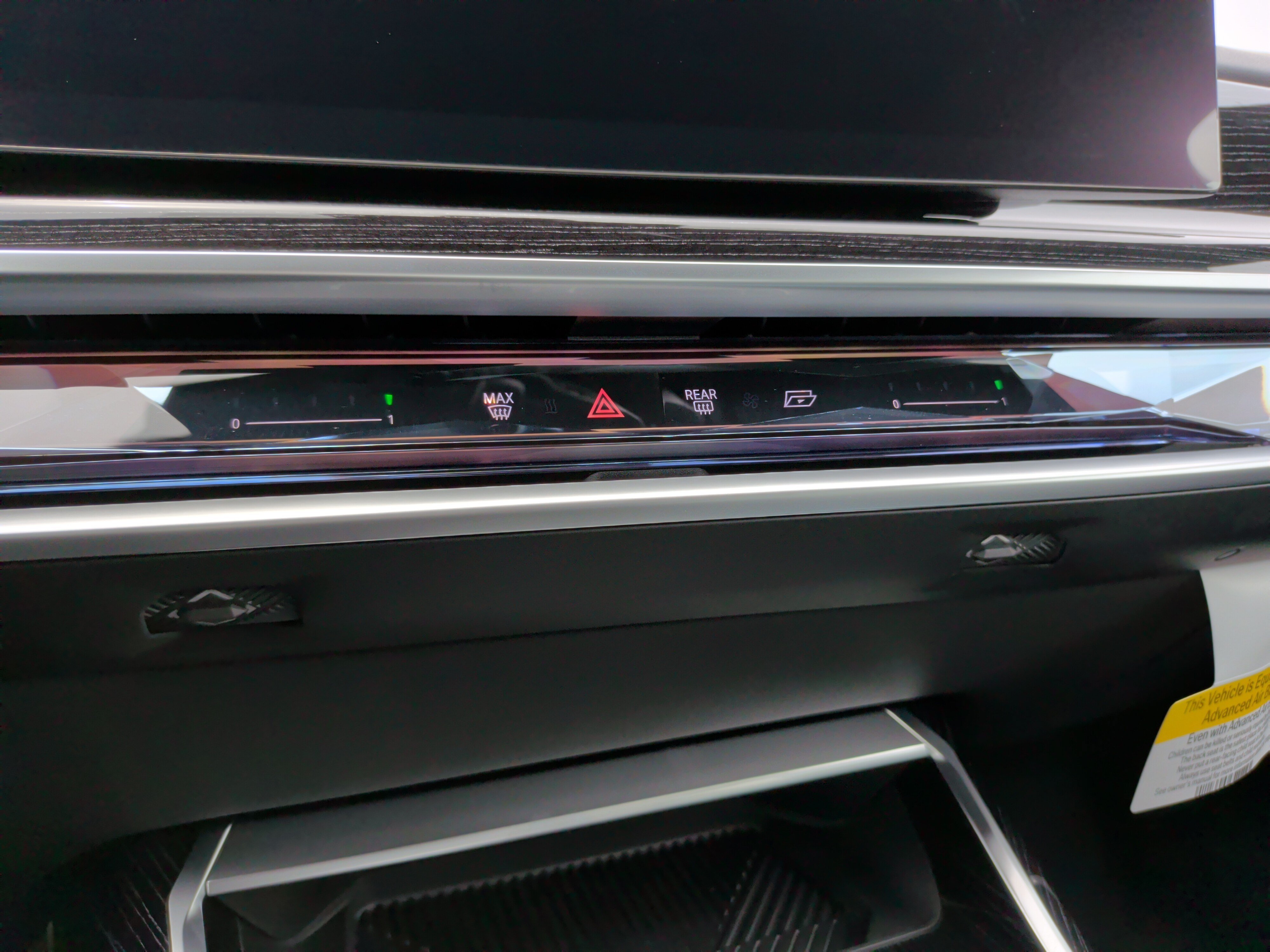 New 2026 BMW 740i RWD image 17