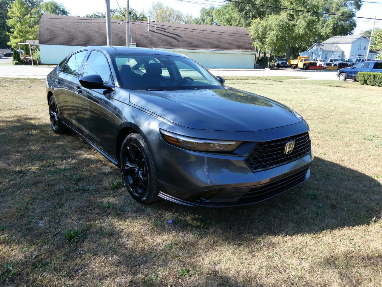 Used 2025 Honda Accord SE image 3
