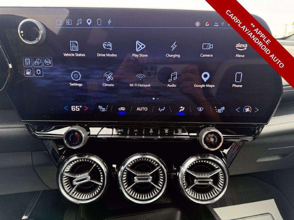 Used 2024 Chevrolet Blazer EV LT AWD/4WD image 24